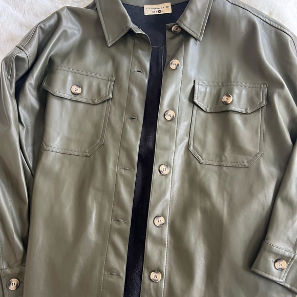 somewhere in la • leather shacket size M - Picture 5 of 5